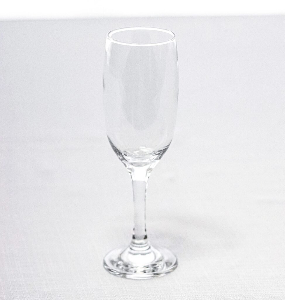 Champagne Glass Standard for Sale for sale in South Africa